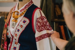 Rucavā tapis jauns apvidvārdu buklets